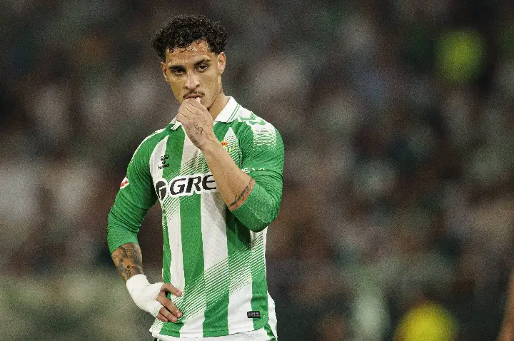 Antony: ‘Tomava remédios para poder jogar e não conseguia andar no dia seguinte’