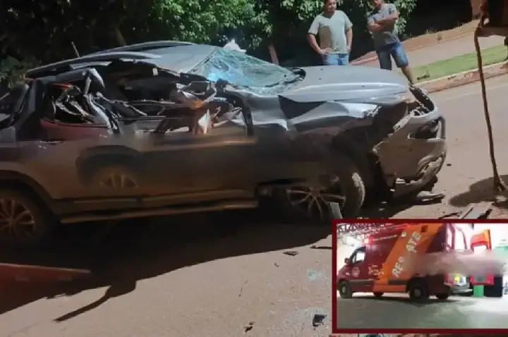 Caminhonete fica destruída após bater em caminhão em Rolim