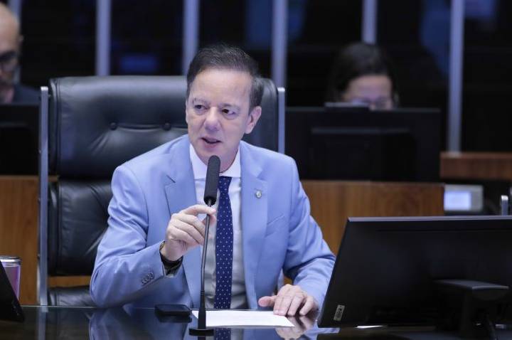 Comissão aprova nova regra para monitorar estudantes com deficiência nas universidades