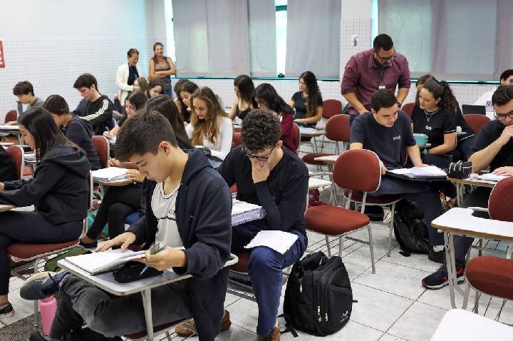 Convocação da lista de espera do Fies no 2º semestre termina na quinta