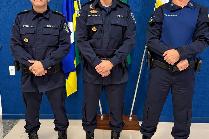 CORONEL DIEGO BATISTA CARVALHO DEIXA COMANDO REGIONAL DE POLICIAMENTO III E CORONEL CARLOS CARVALHO ESTRELA ASSUME COMANDO NO CONE-SUL DE RONDÔNIA