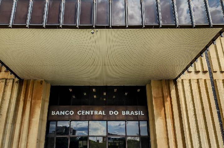 Expectativa do mercado para inflação de 2026 cai para 5,02%
