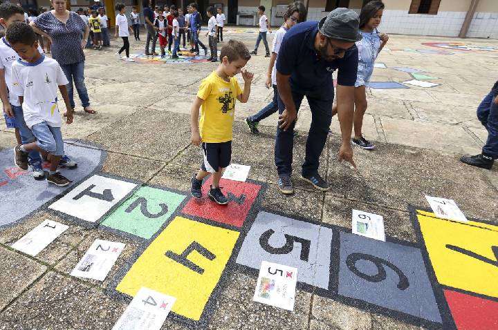 Férias escolares de 2027 terão novas datas por causa da Copa Feminina