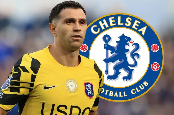 Martínez passa por cirurgia, e Chelsea abre espaço para jovem de 21 anos