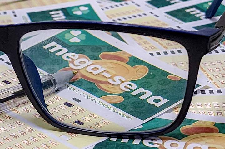 Mega-Sena sorteia prêmio acumulado em R$ 115 milhões nesta terça-feira