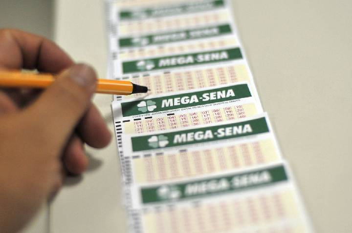 Mega-Sena sorteia prêmio de R$ 3,5 milhões nesta terça-feira