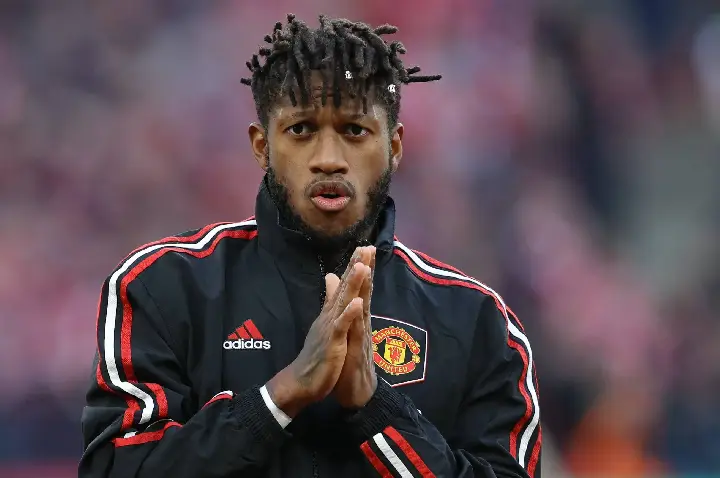 ‘Paneleiro, brigava com todo mundo’: Fred faz duras críticas a ex-técnico do Manchester United
