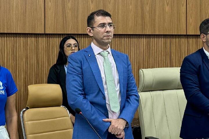 Pedro Geovar cobra ação e Prefeitura reforça segurança em frente à Escola Pé de Murici