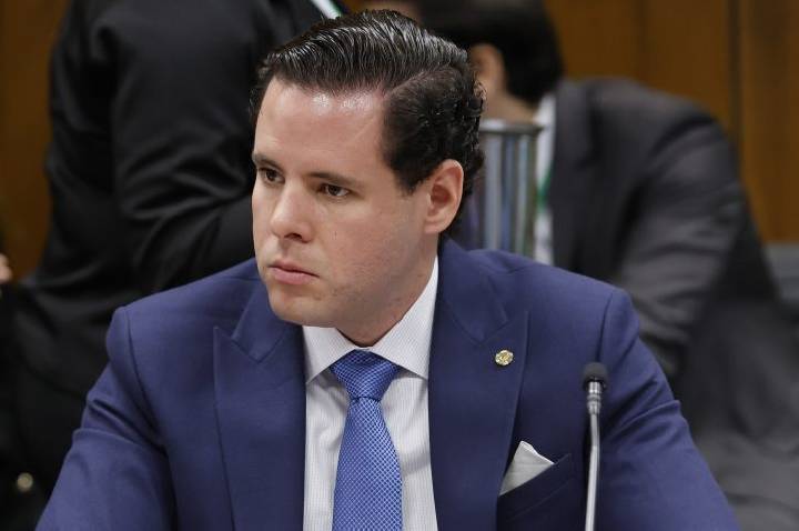 Projeto proíbe perdão e benefícios penais para condenados por crimes contra crianças