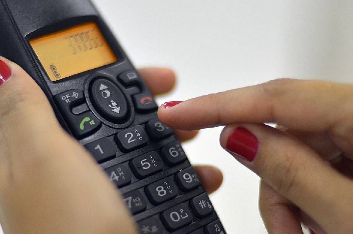 Serviço de telefonia fixa da operadora Oi é vendido por R$ 60 milhões
