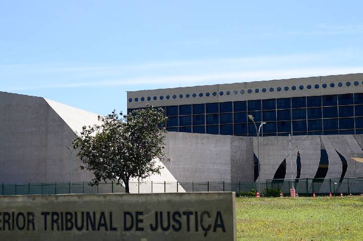 STJ manda soltar MC Poze e MC Ryan SP, presos em operação da PF