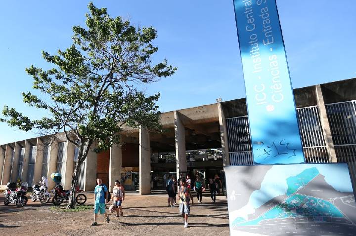 UnB muda regras de ingresso para ampliar acesso às vagas de graduação