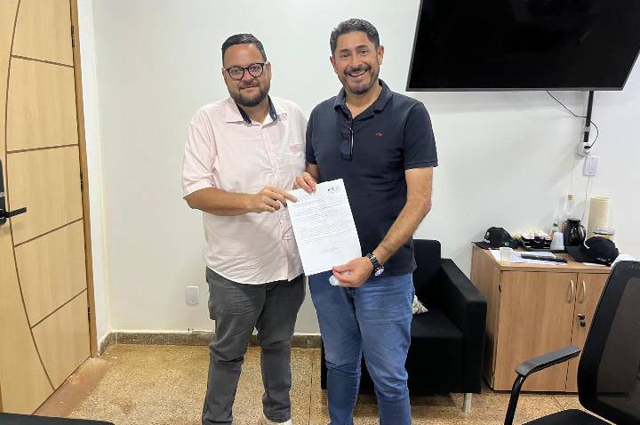 Vereador Márcio Pacele leva demandas da capital e distritos à Seinfra e reforça atuação por melhorias