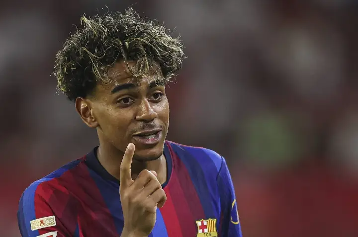 Yamal: ‘Quando penso na Bola de Ouro, vejo Messi e Ronaldinho. Não tem a ver com gols’