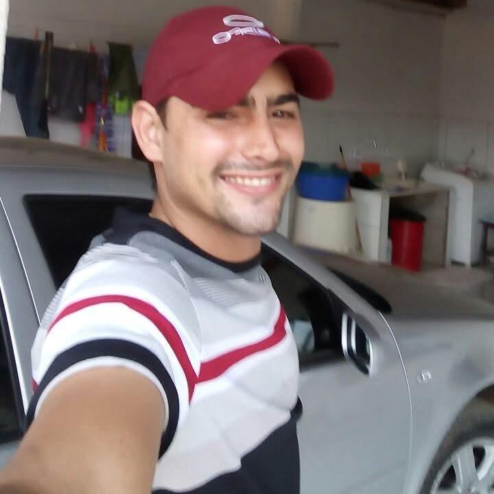 Acidente fatal na BR-364 em Vilhena, carro invade pista e colide com caminhão