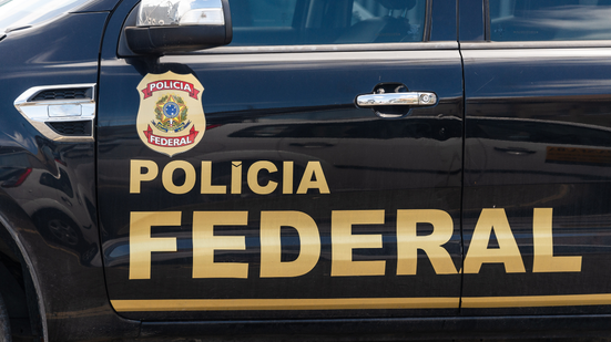 Polícia Federal abre concurso com mil vagas e salários de até R$ 26,8 mil; inscrições começam dia 26