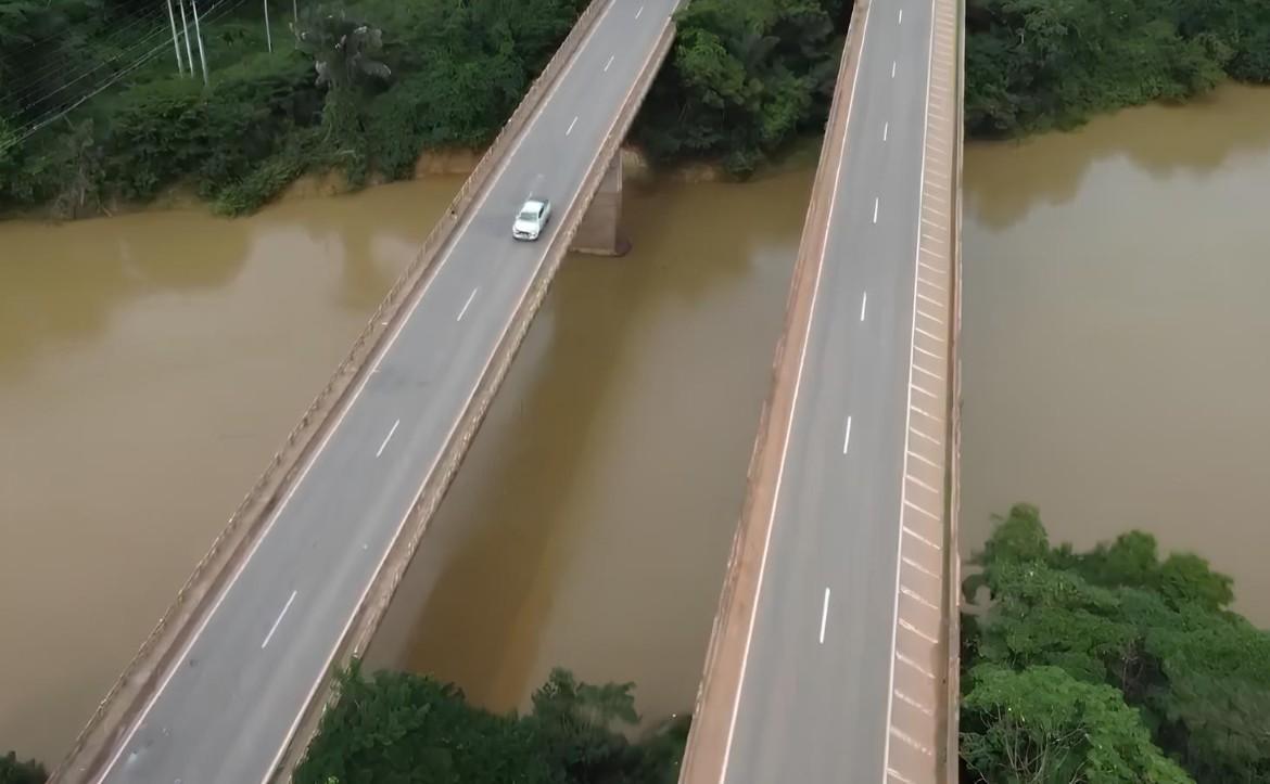 Ponte sobre o rio Candeias preocupa moradores de Candeias do Jamari