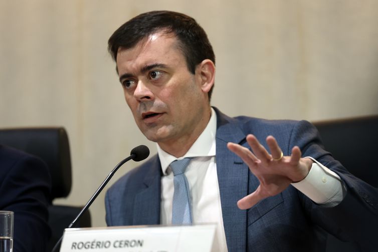 Tesouro: não há como ampliar corte de gastos sem reformas estruturais