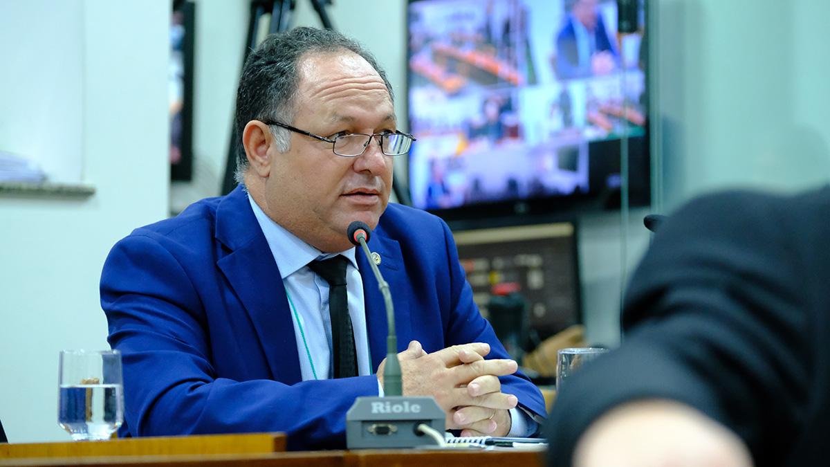Deputado Pedro Fernandes discute avanços para o setor produtivo durante a Rondônia Rural Show