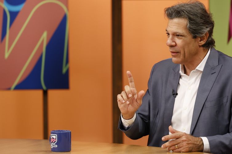 Haddad: medidas alternativas ao IOF terão impacto estrutural