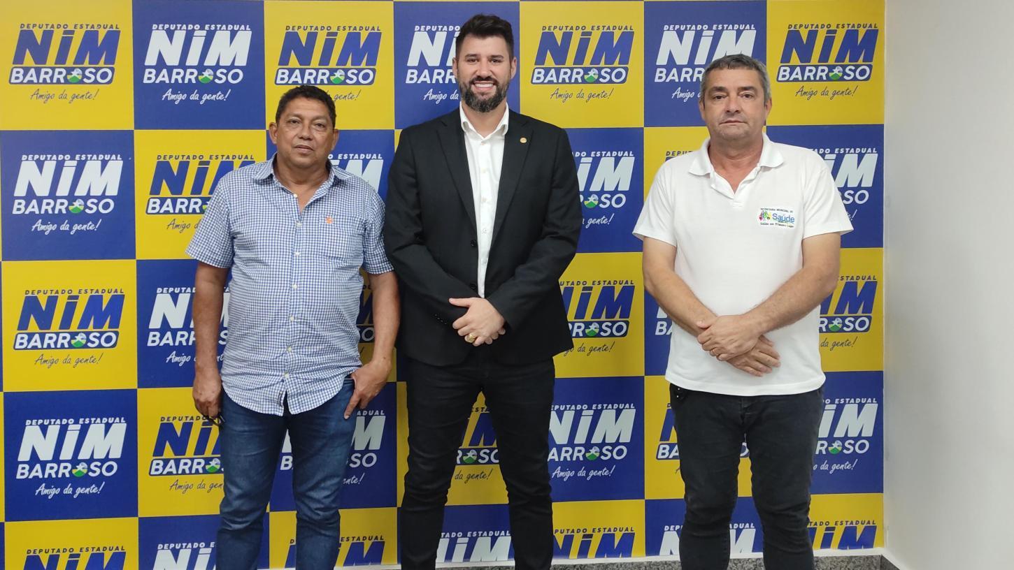 Prefeito de Teixeirópolis, Osmy Toledo, e secretário de Saúde visitam gabinete do deputado Nim Barroso em busca de melhorias para o município