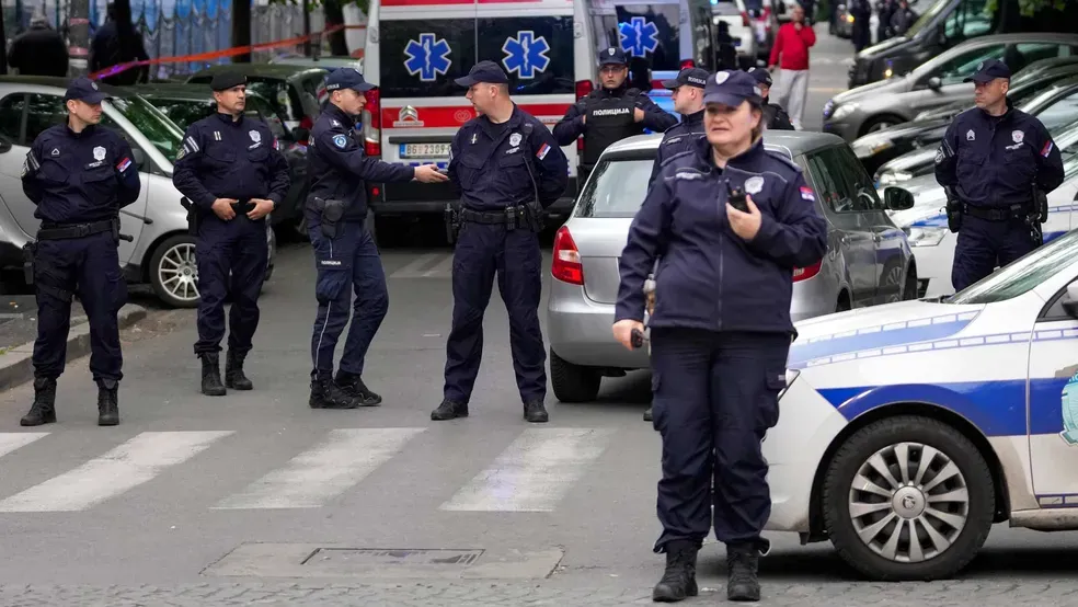 Tragédia em Graz: Aluno abre fogo em escola e mata nove antes de se suicidar