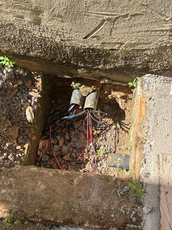 PF prende em flagrante homem por furto a agência dos Correios