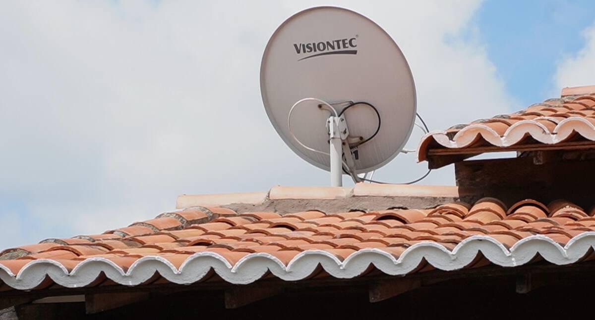 Programa “Brasil Antenado” inicia instalação gratuita de Parabólicas Digitais em cidades sem acesso à TV Aberta