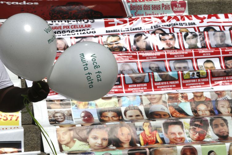 Cadastro de pessoas desaparecidas renova esperanças, dizem famílias