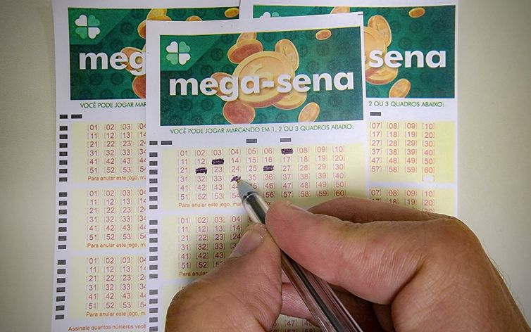 Concurso 2.908 da Mega-Sena acumula e prêmio vai a R$ 14 milhões 