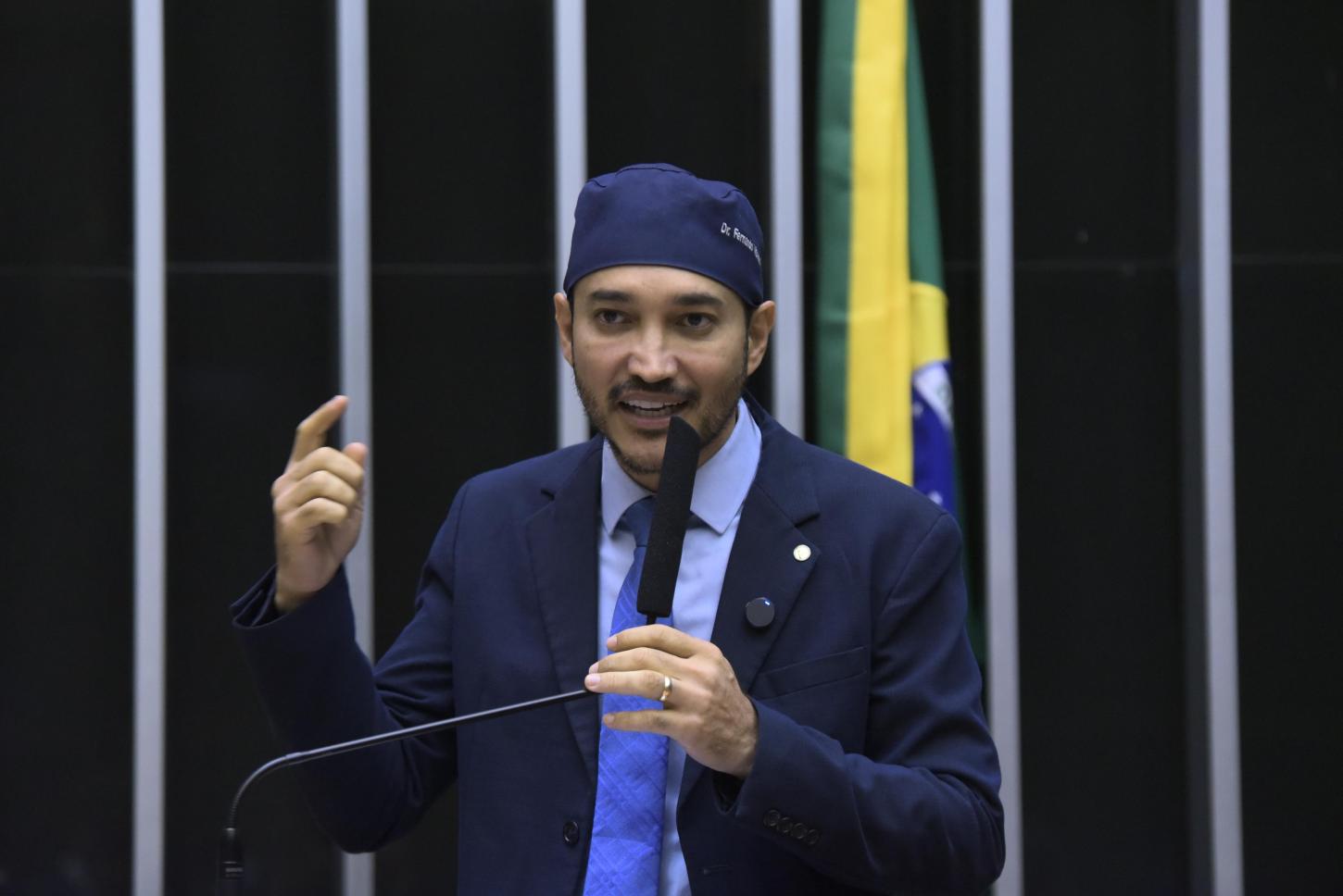 Dr. Fernando Máximo defende projetos em benefício de pessoas com Transtorno do Espectro Autista