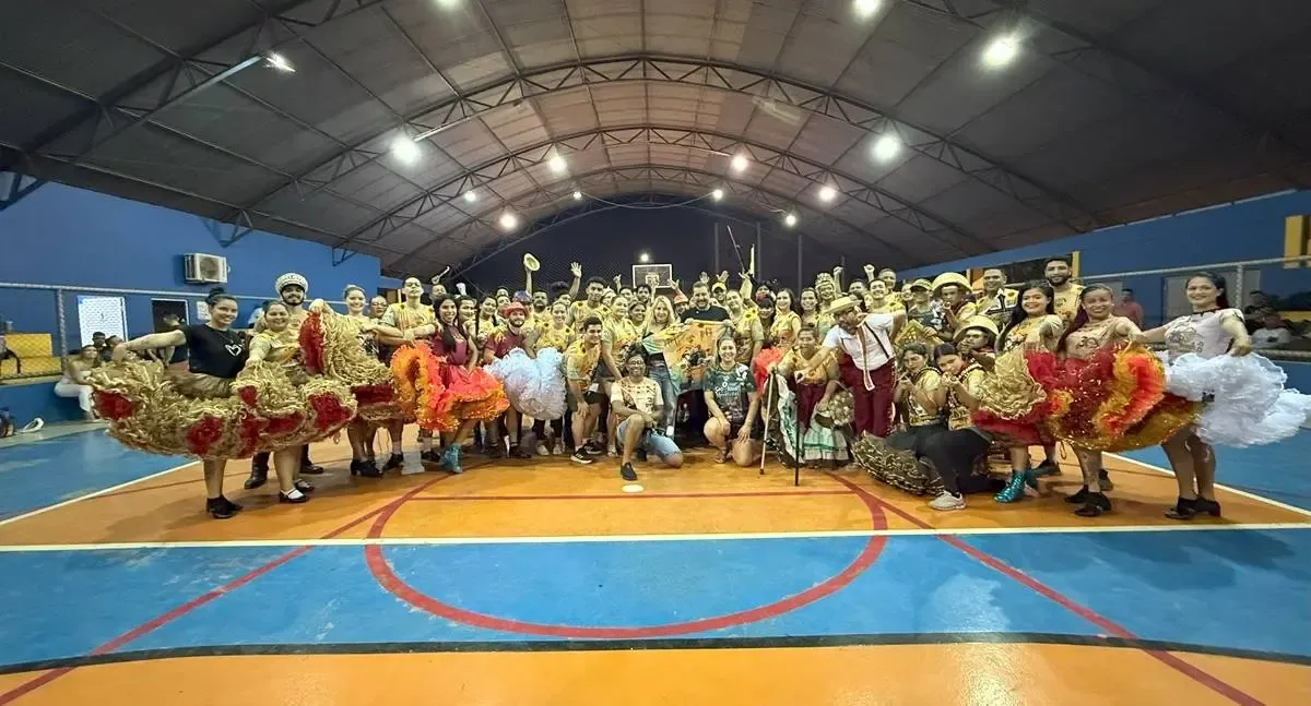 Ieda Chaves impulsiona cultura e tradição com recursos à quadrilha “A Roça é Nossa”