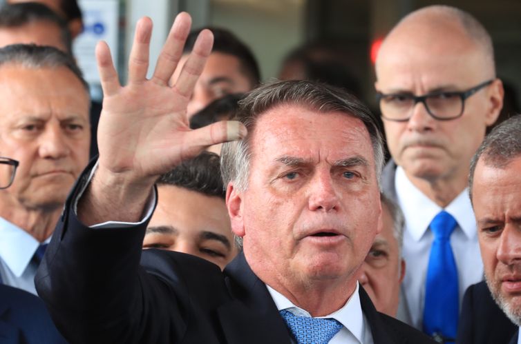 Julgamento de Bolsonaro começa na terça e terá oito sessões