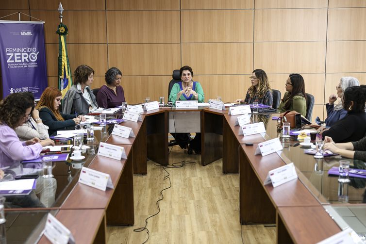 Ligue 180 recebe 86 mil denúncias de violência contra mulher até julho