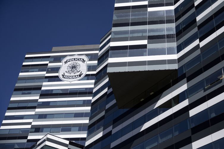 PF deflagra 2ª fase de operação contra fraudes em precatórios no DF