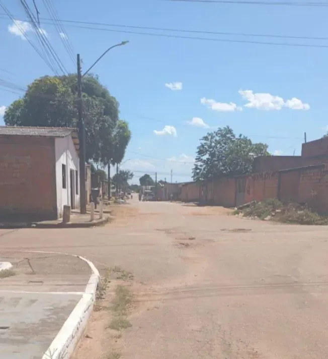 Vereador Fernando Silva solicita instalação de placas de sinalização em cruzamento do bairro Cidade Nova