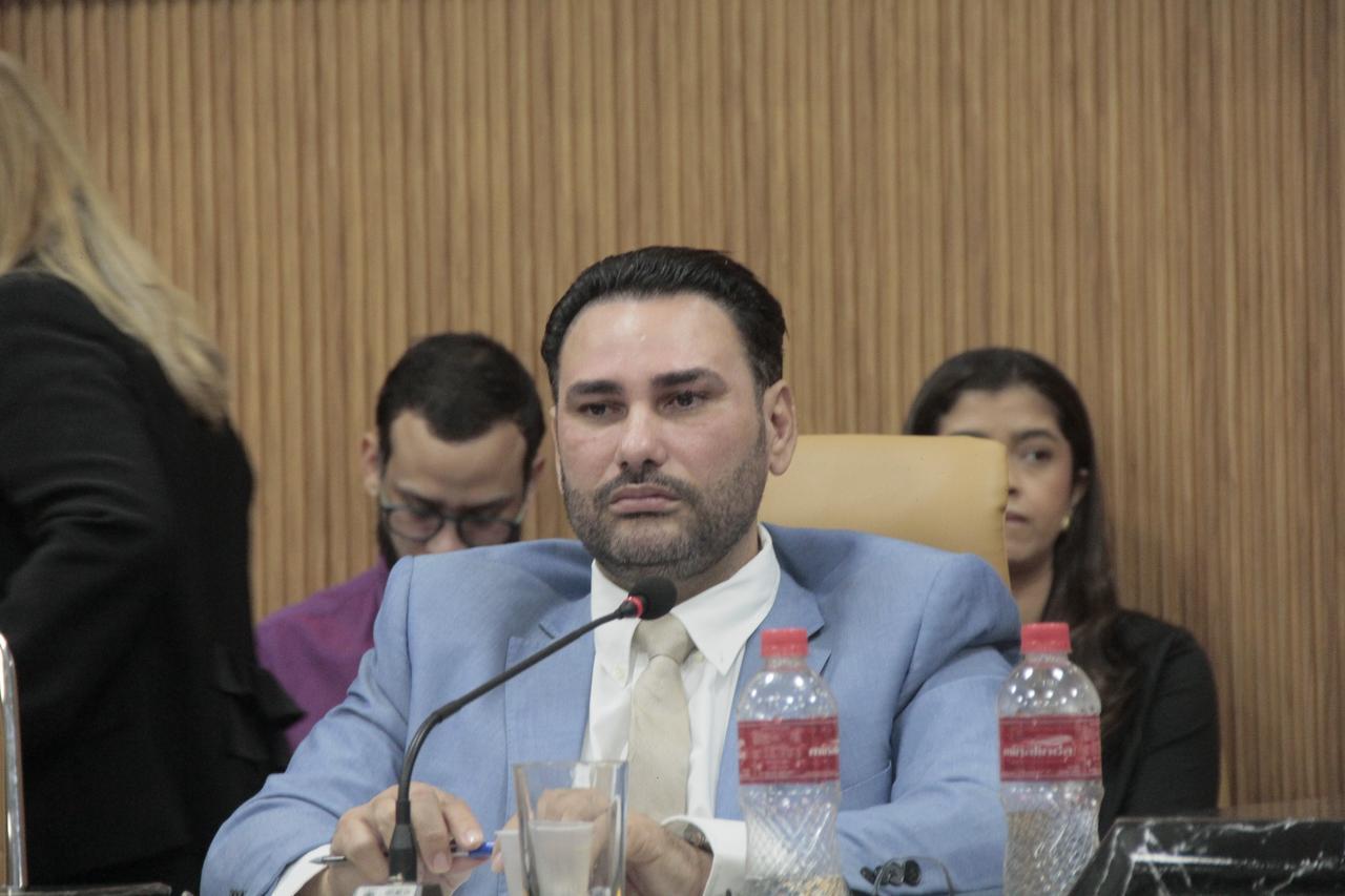 Vereador Marcos Combate apresenta projeto para barrar farra dos jetons em Porto Velho