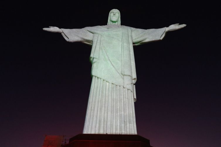Violência contra a mulher terá hoje Cristo Redentor iluminado de lilás