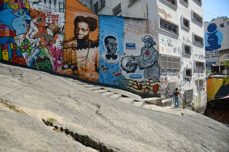 Embratur lança manual sobre igualdade racial no turismo