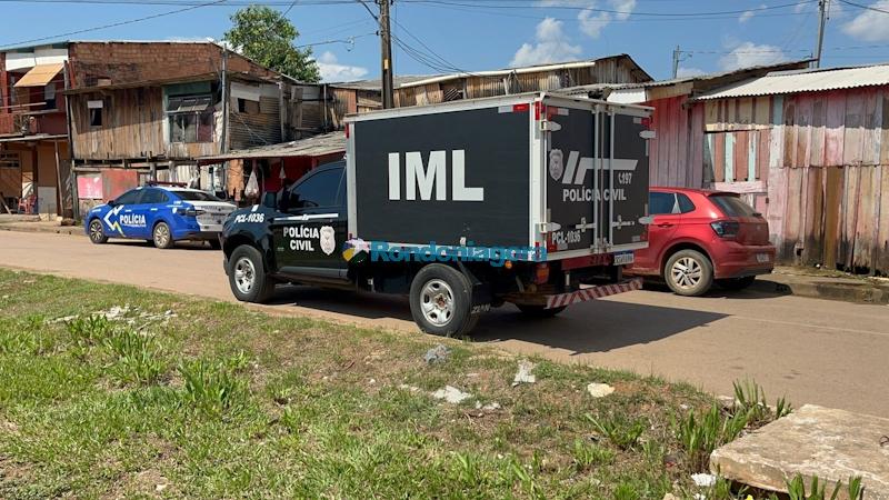 Homem é executado a tiros em residência no centro de Porto Velho