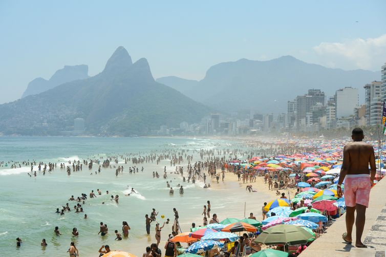 Polícia Militar antecipa início da Operação Verão no Rio