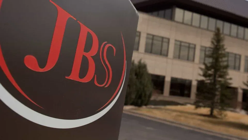 JBS investirá US$ 70 milhões na produção de frango no Paraguai