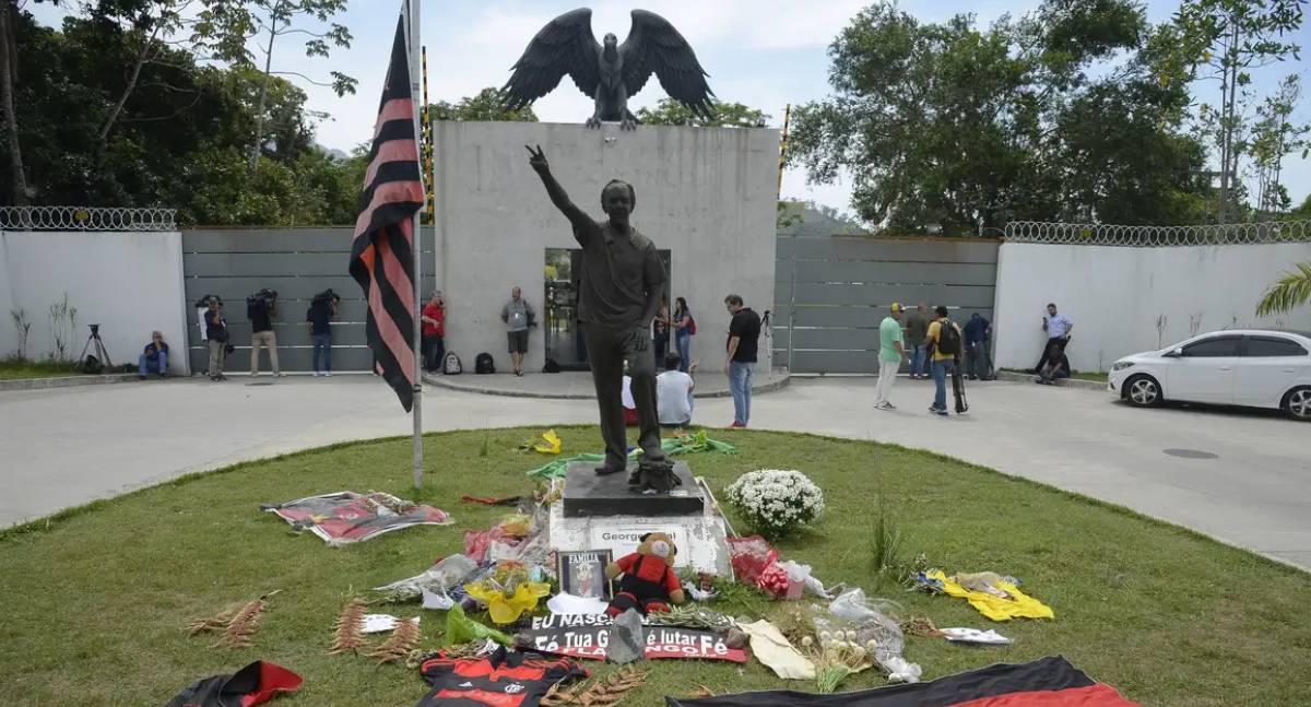 Justiça absolve sete acusados por incêndio e mortes no Ninho do Urubu