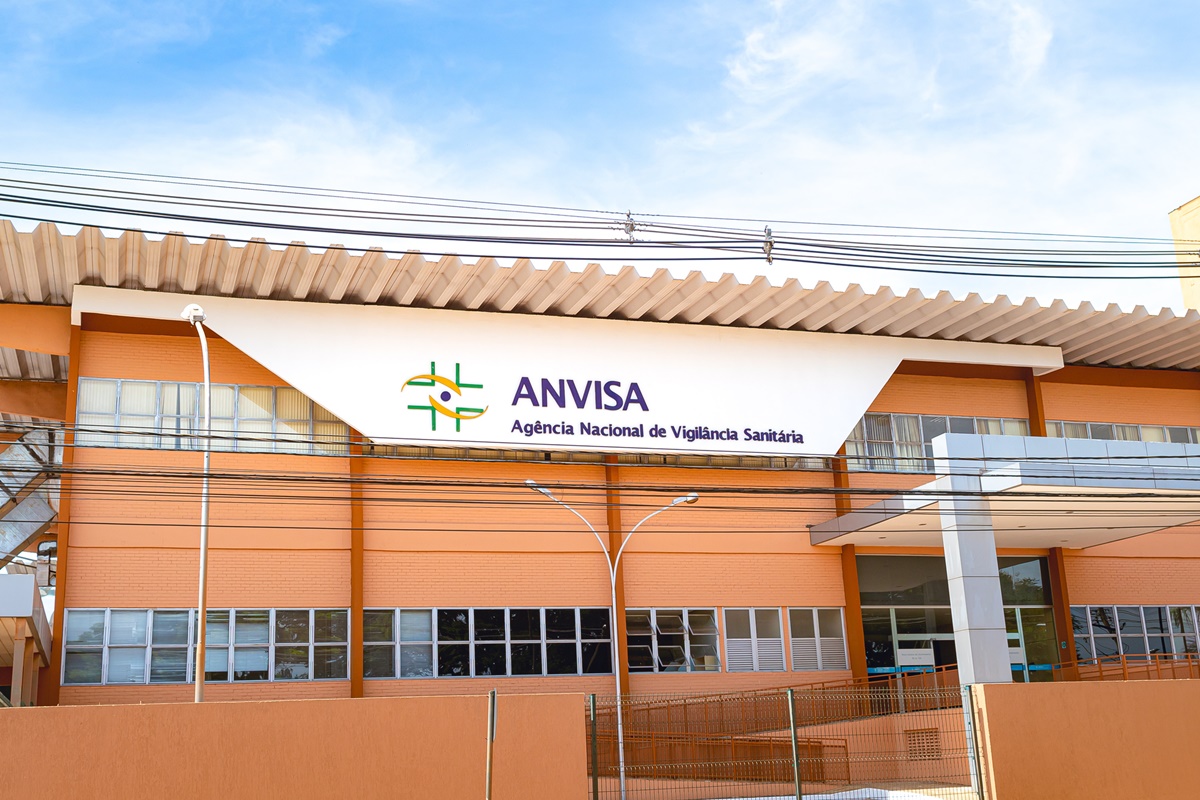 Mudança na fila de registros da Anvisa favorece gigantes farmacêuticas