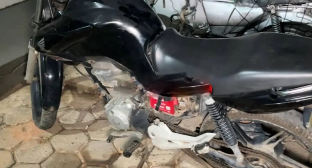 Polícia Militar apreende dois menores após furto de motocicleta no interior de Rondônia