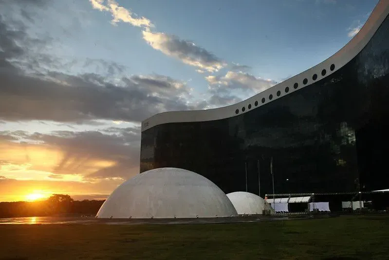 TSE pode analisar nesta terça-feira (4) criação do 