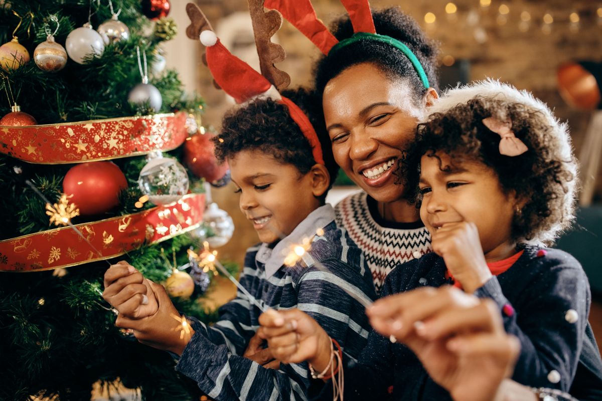 Como lidar com a pressão emocional de ter um “feliz” Natal e Ano Novo