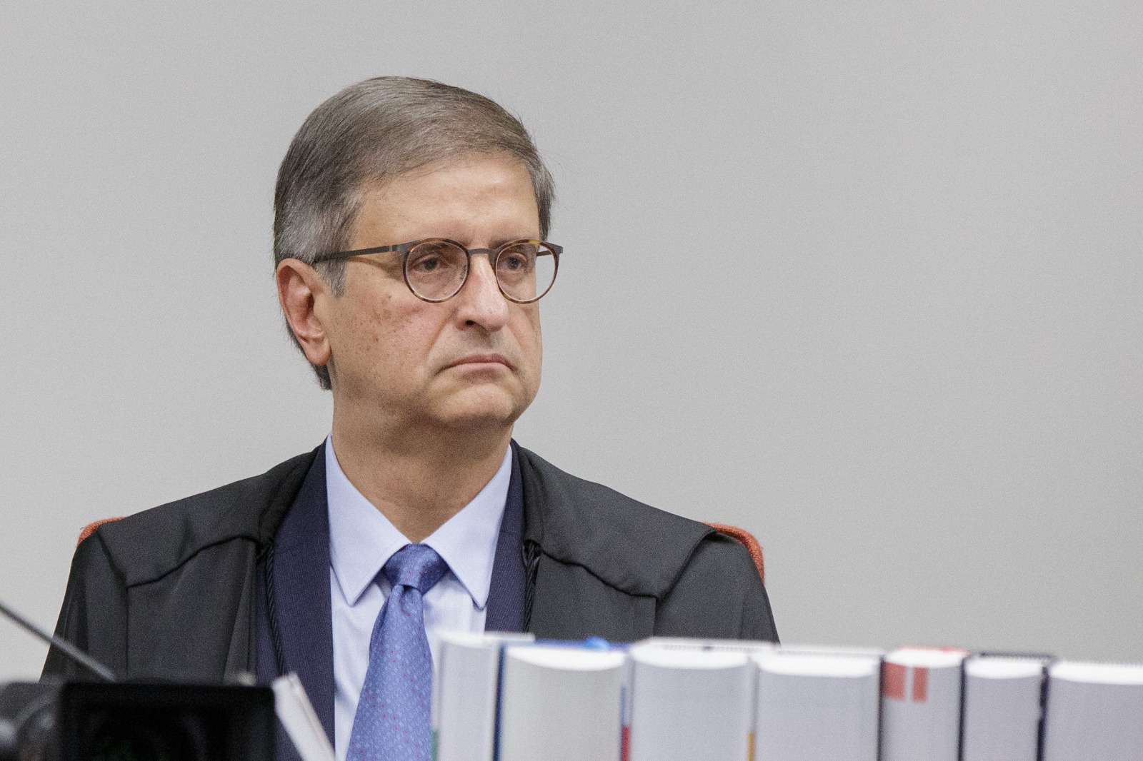 PGR pede suspensão de acareação entre Master, BRB e diretor do BC