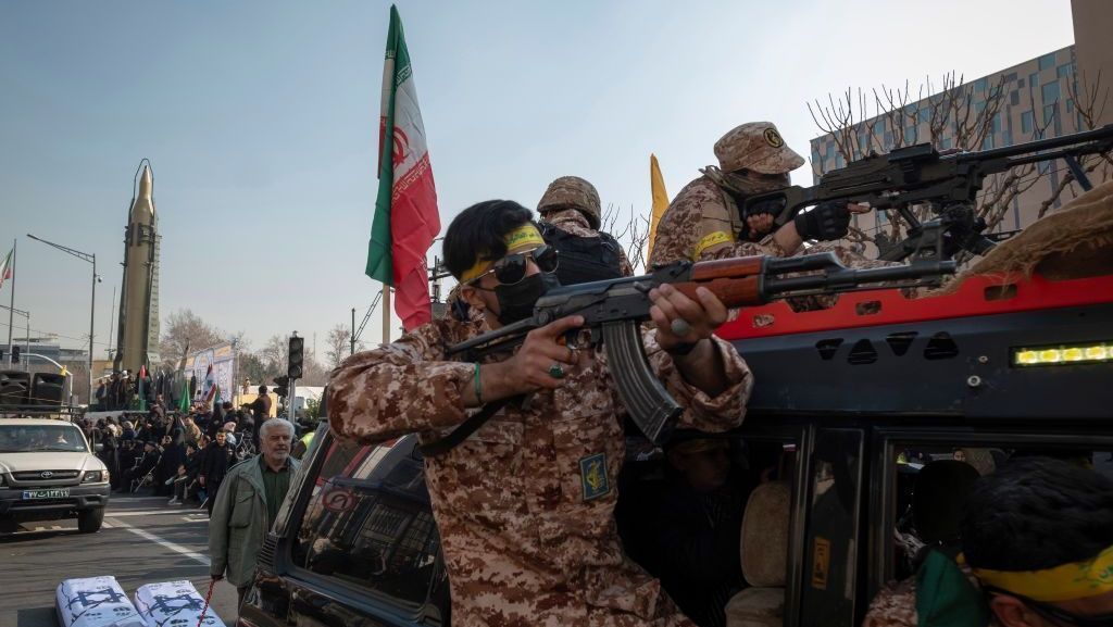 Irã alerta para “consequências perigosas” após classificação de terrorismo