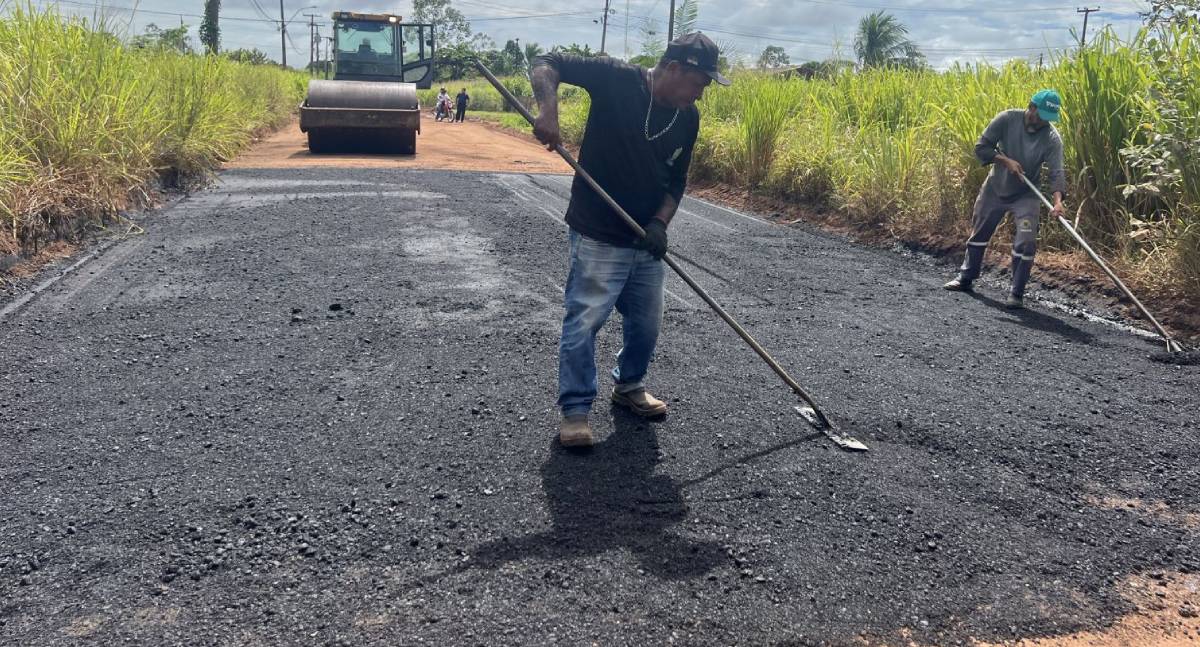 Operação tapa-buraco em Jacy Paraná recebe melhorias